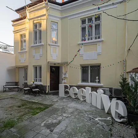 Beehive And Coworking Hotell *